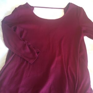 Wine colored flowy top